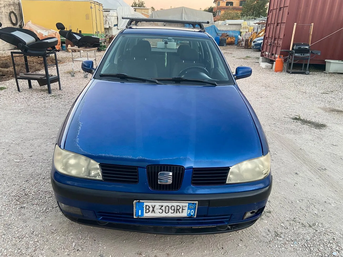 Seat Cordoba 2001 photo 2