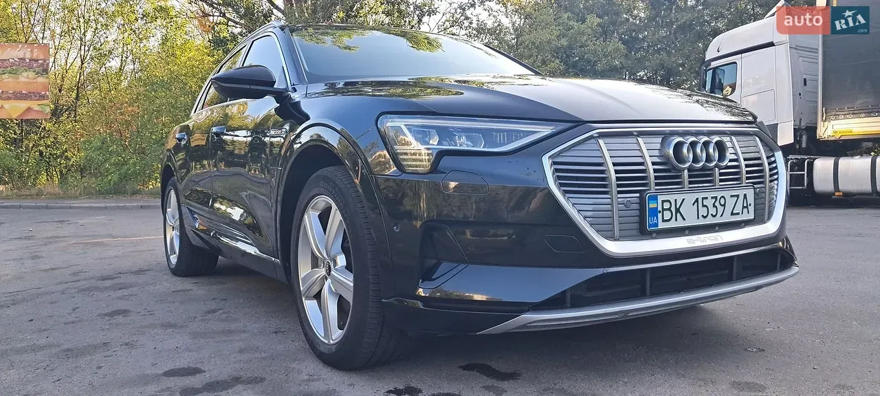 Audi E-Tron 2020 photo 5