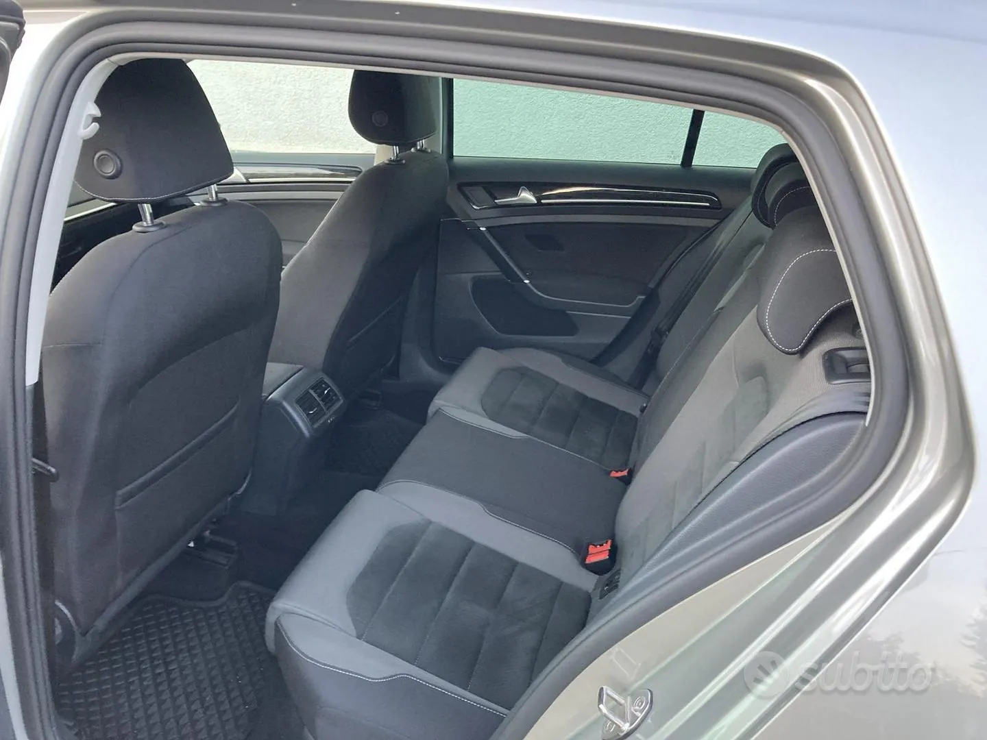 Volkswagen Golf 2018 photo 5