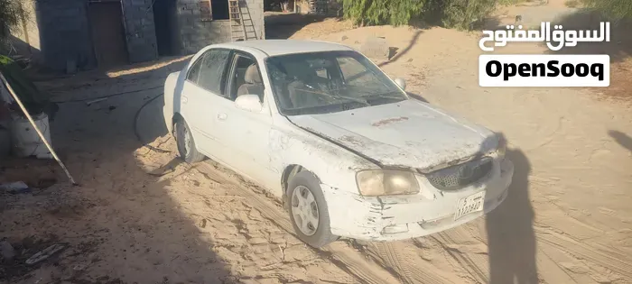 Hyundai Verna 2002 photo 3