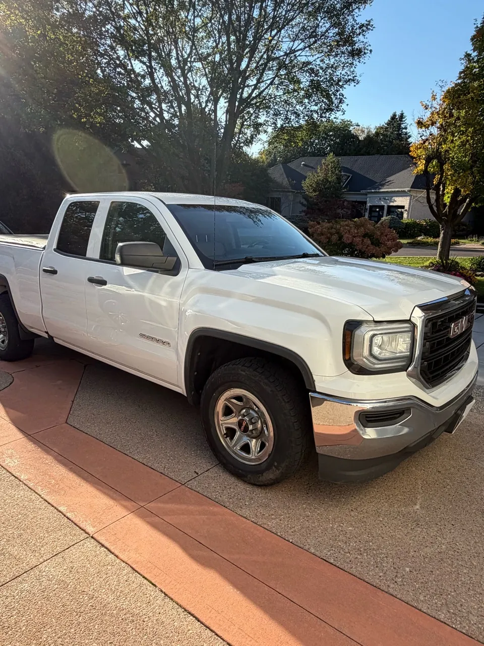 GMC Sierra 1500 2016 photo 2