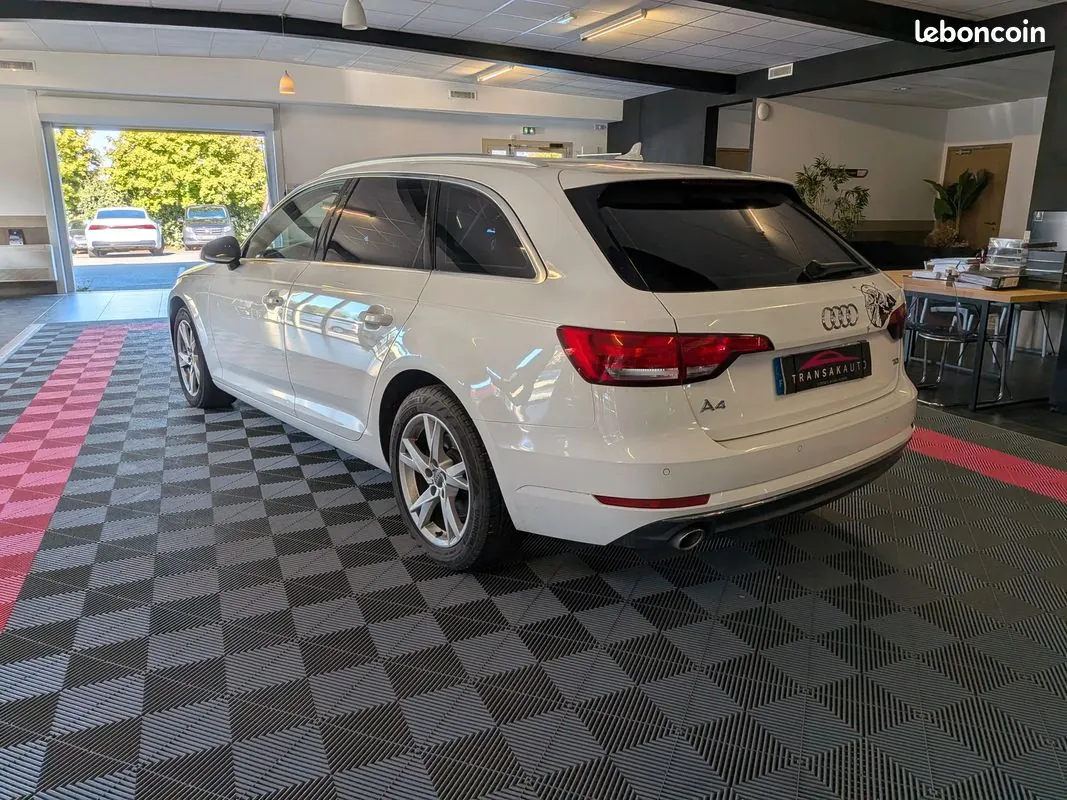 Audi A4 2017 photo 3