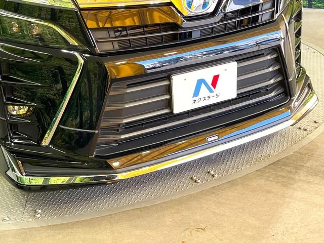 Toyota Voxzie Hybrid Zs 2018 photo 3