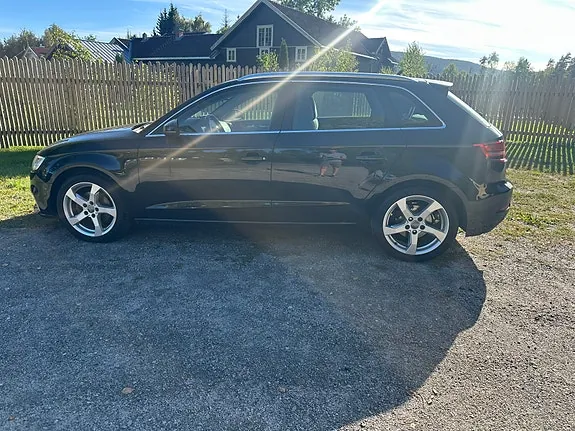 Audi A3 2018 photo 3