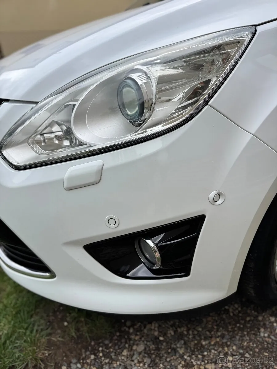 Ford C-Max 2010 photo 5