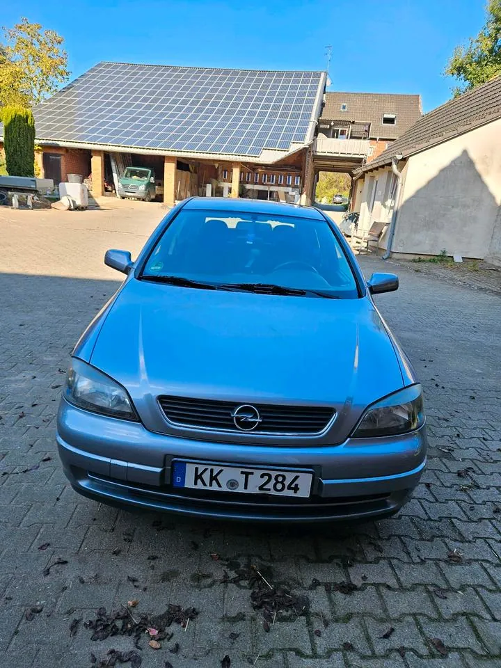Opel Astra H