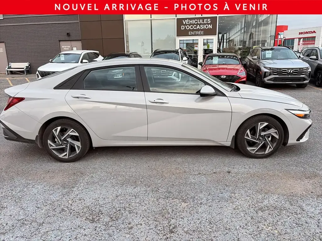 Hyundai Elantra 2026 photo 5