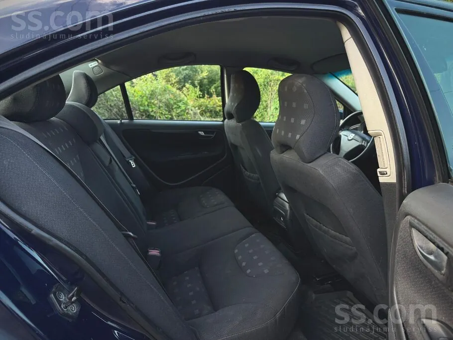 Volvo S60 2004 photo 5