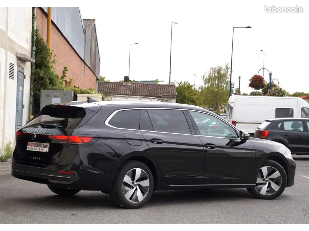 Volkswagen Passat 2024 photo 4