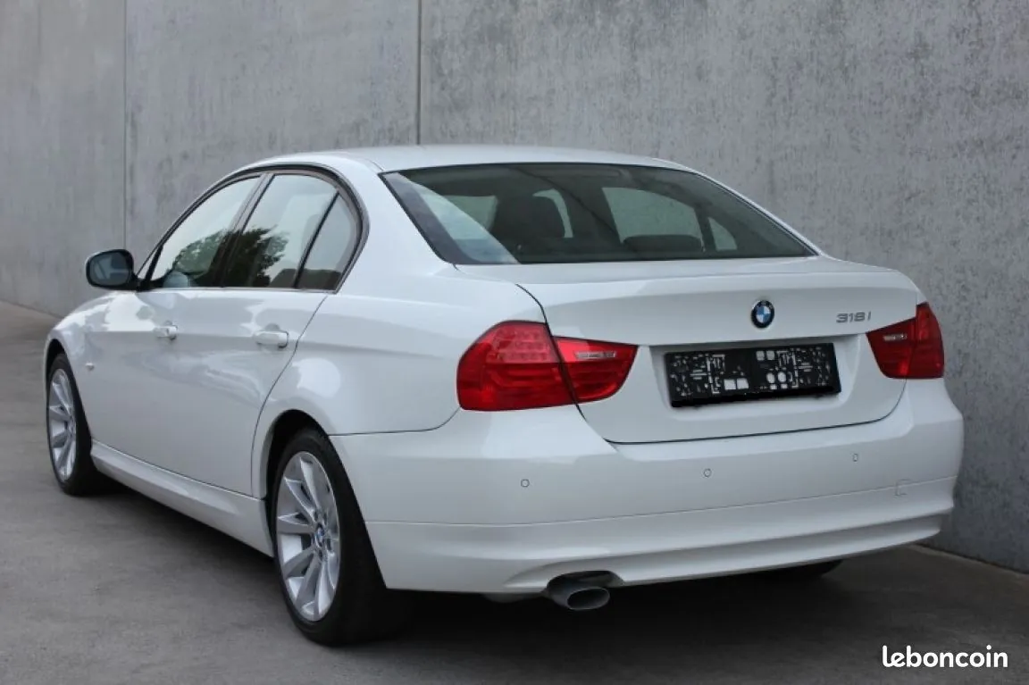 BMW Série 3 2009 photo 4