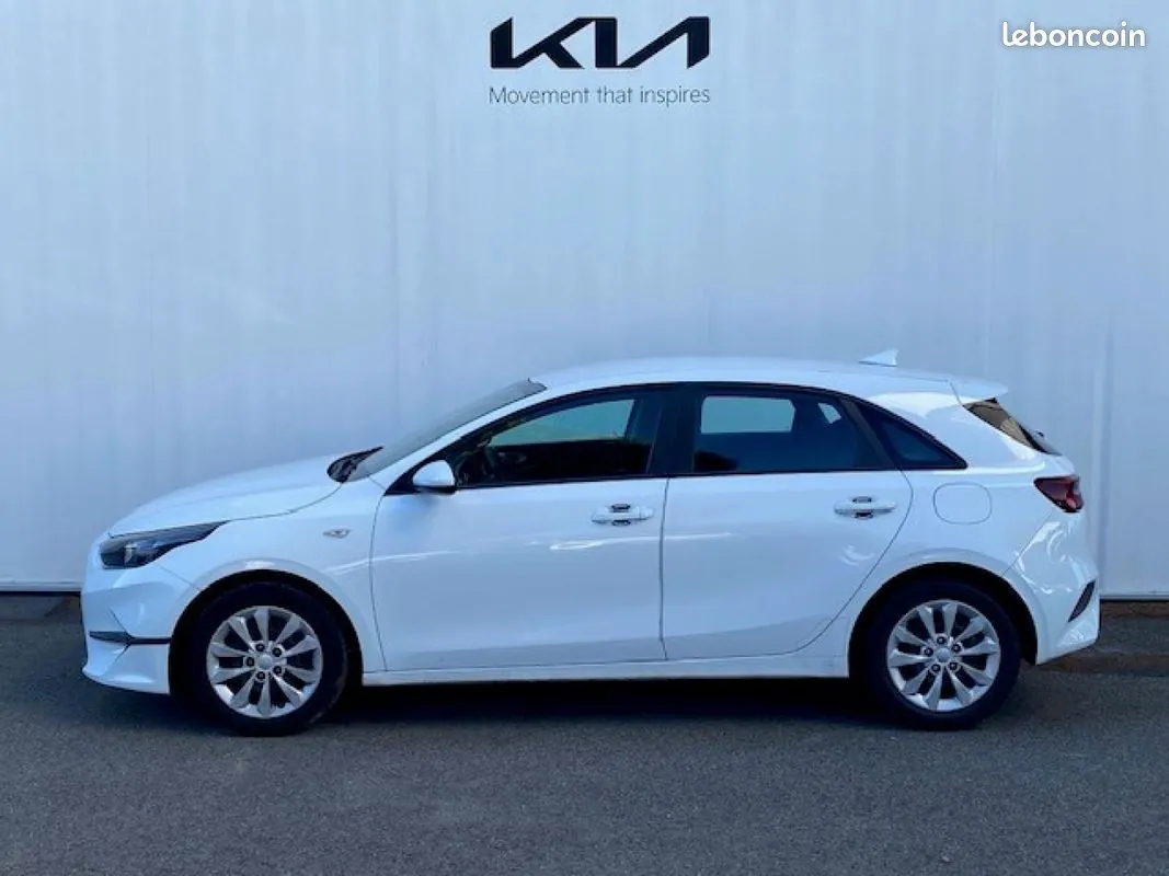 Kia Ceed 2022 photo 2