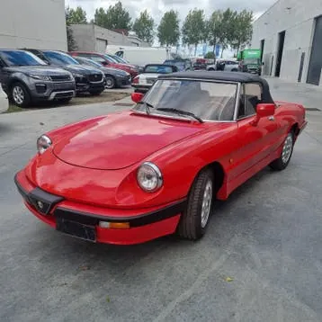 Alfa Romeo Spider 1986 photo 2