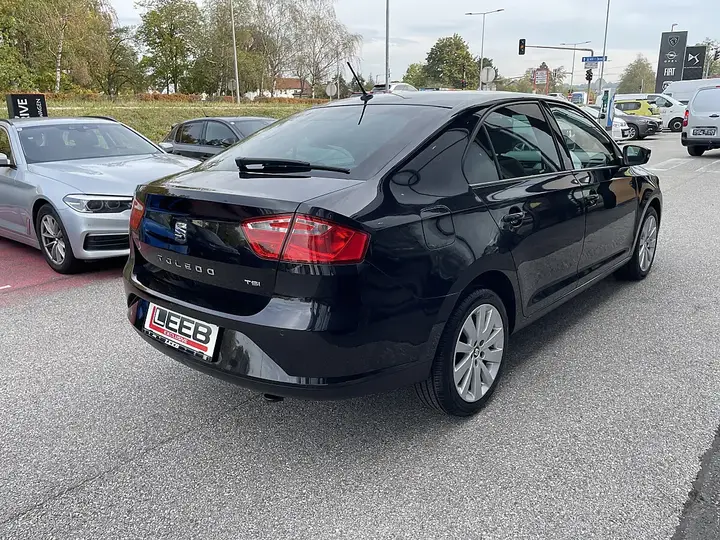 Seat Toledo 2016 photo 3