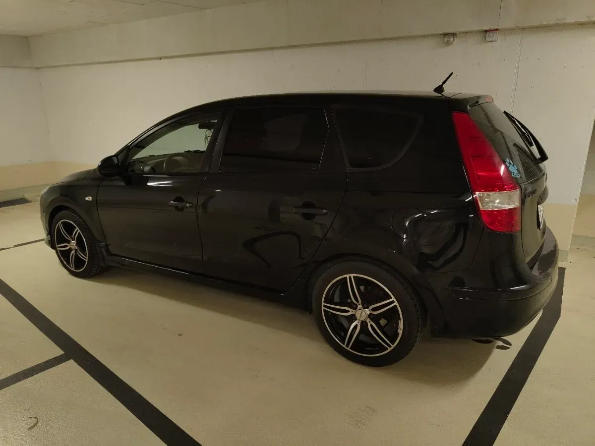 Hyundai I30 2011 photo 3