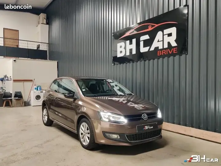 Volkswagen Polo 2012 photo 2