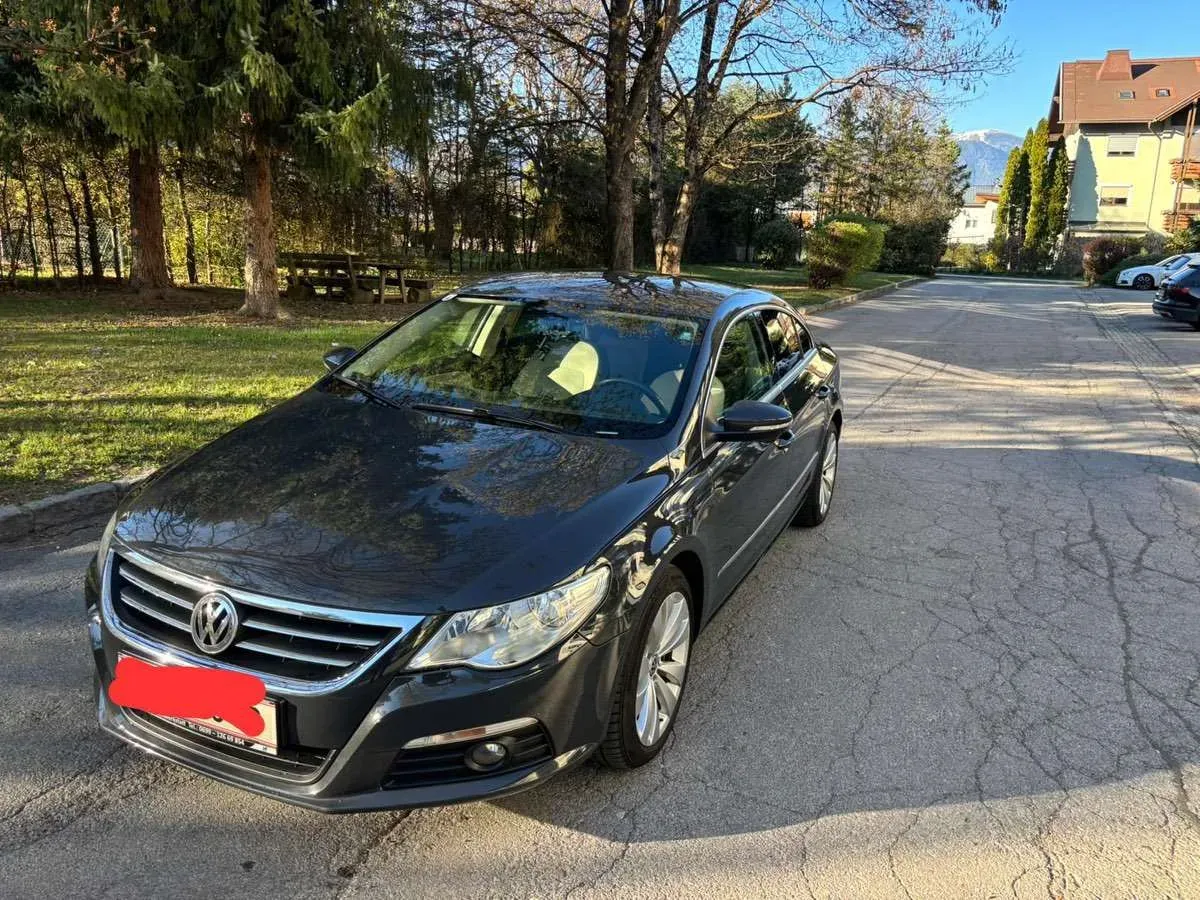 Volkswagen Passat Cc 2011 photo 3