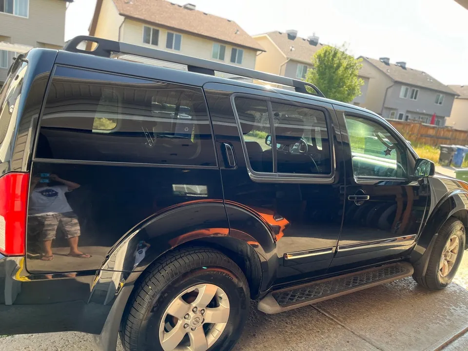 Nissan Pathfinder 2010 photo 4