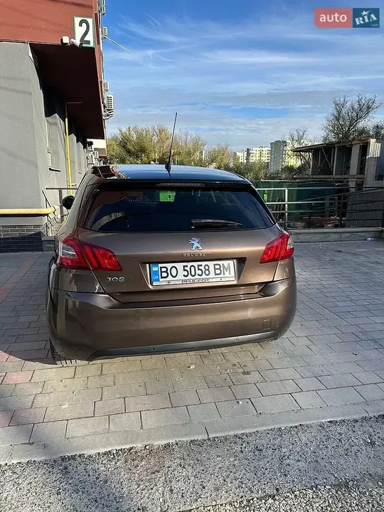 Peugeot 308 2014 photo 4