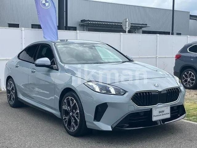 BMW 220I