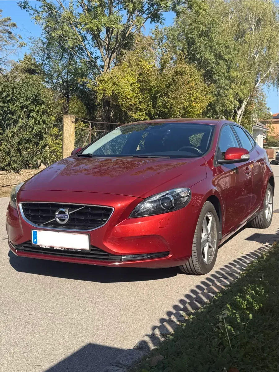 Volvo V40 2016 photo 3
