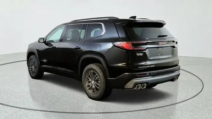 GMC Acadia 2027 photo 4