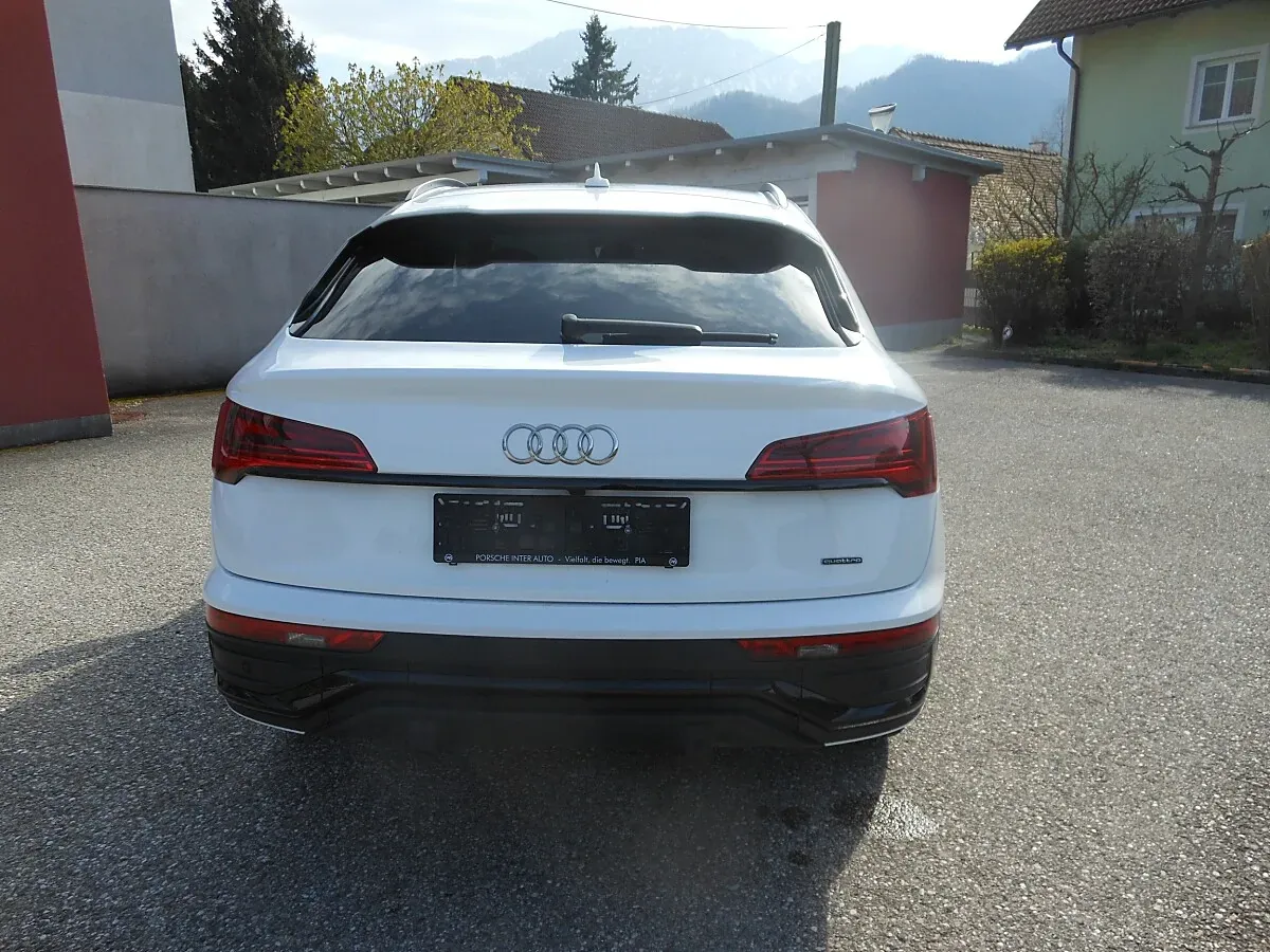 Audi Q5 2022 photo 2