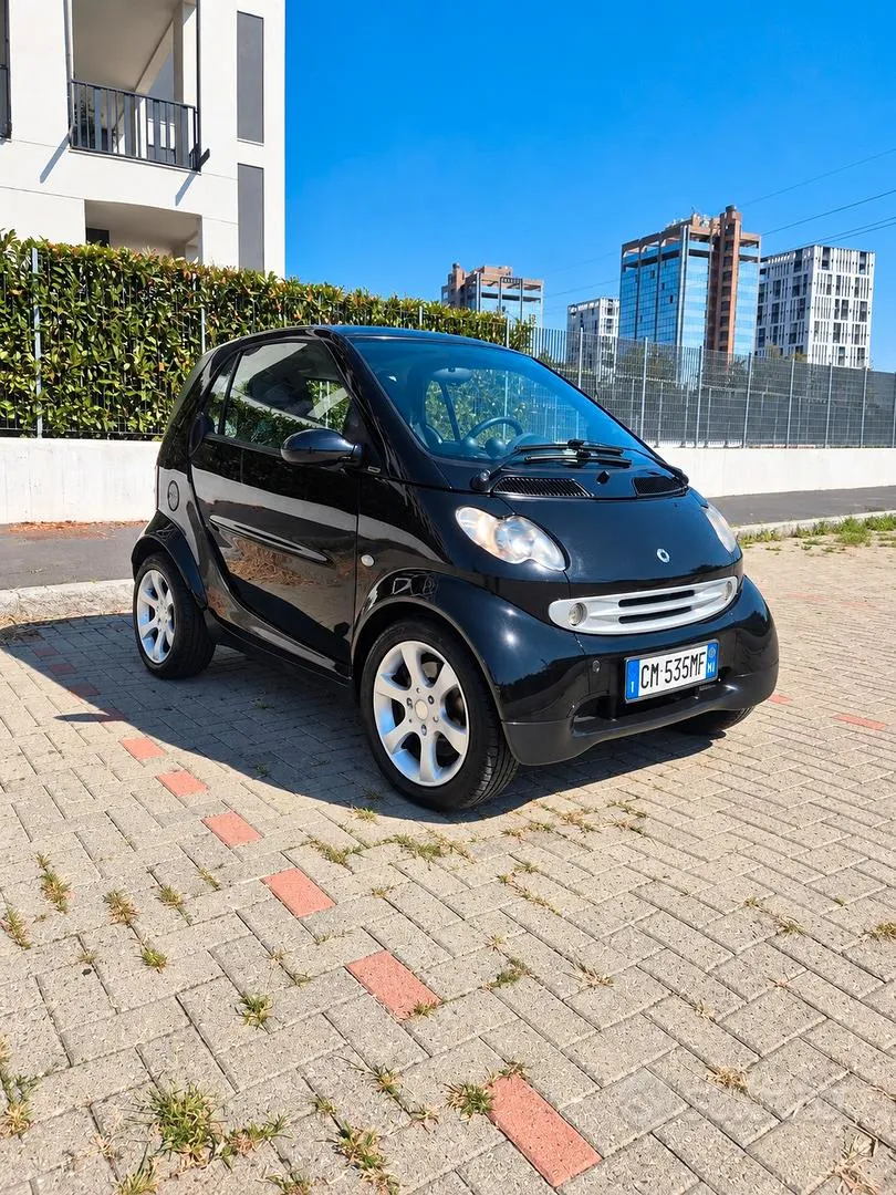 Smart Fortwo 2004 photo 2