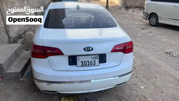 Kia K7 2012 photo 2