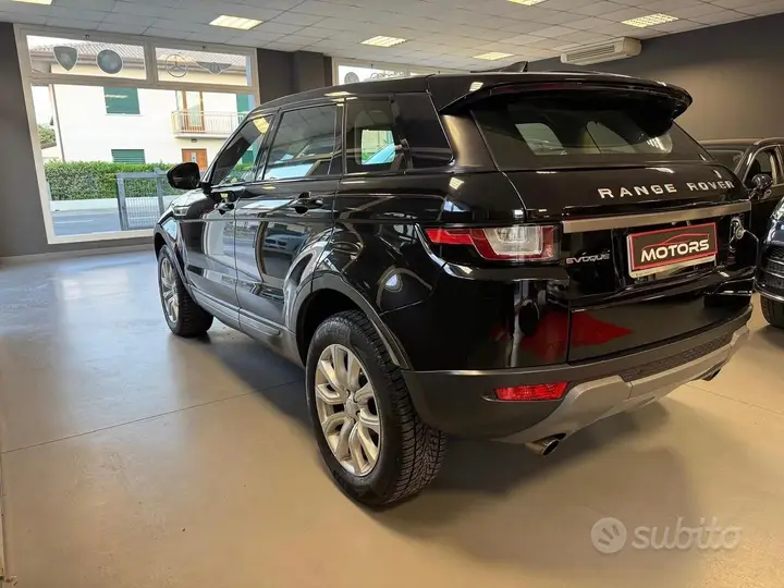 Land Rover Range Rover Evoque 2019 photo 4