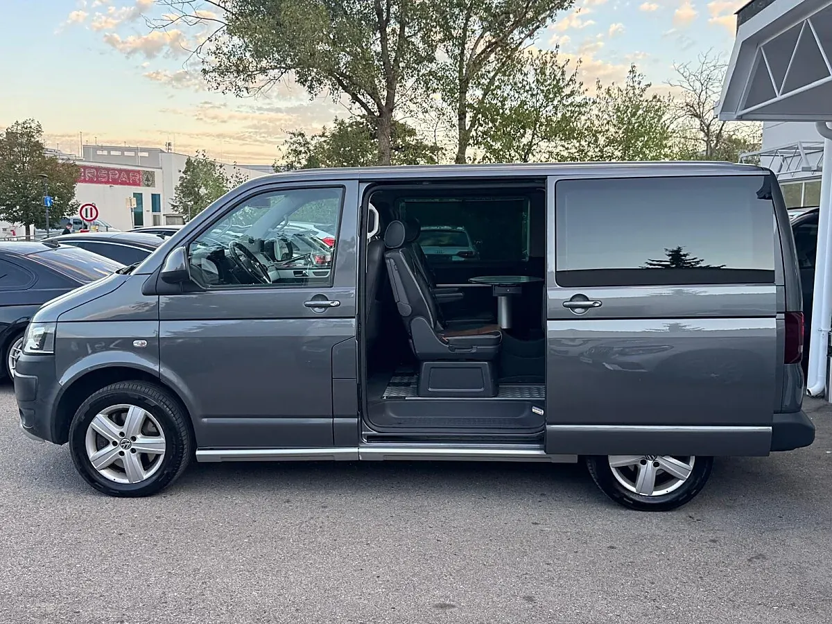 Volkswagen Multivan 2015 photo 3