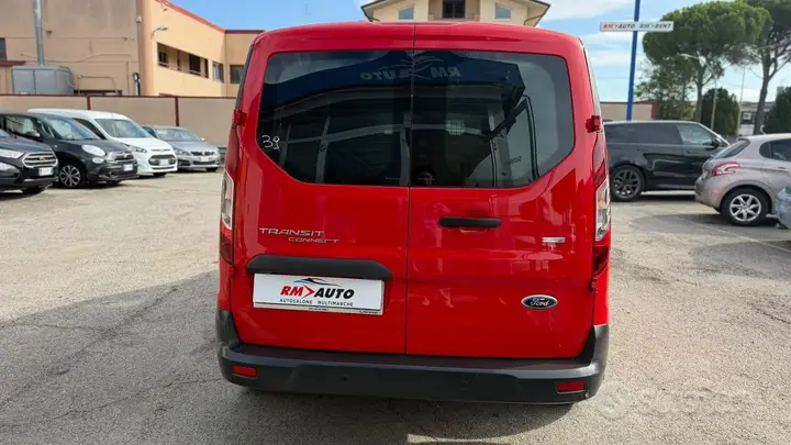Ford Transit Connect 2016 photo 4