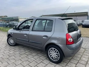 Renault Clio 2002 photo 3