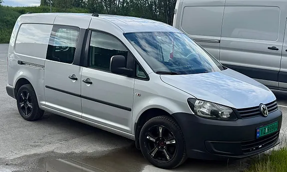 Volkswagen Caddy Maxi 2010 photo 2