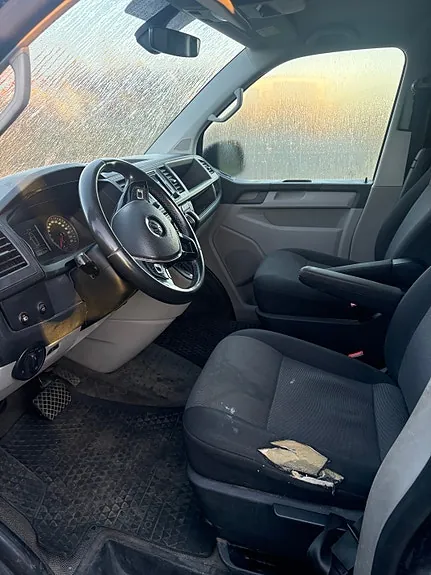 Volkswagen Transporter 2018 photo 4