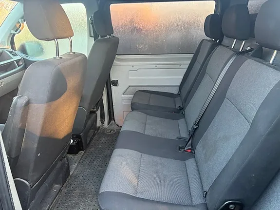 Volkswagen Transporter 2018 photo 5