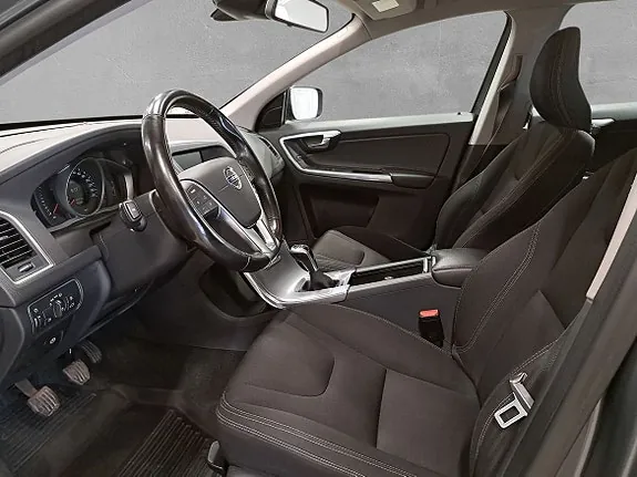 Volvo Xc60 2017 photo 5