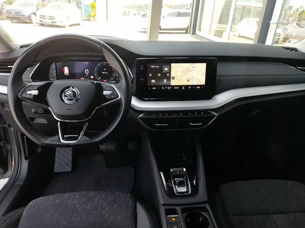 Skoda Octavia 2023 photo 3