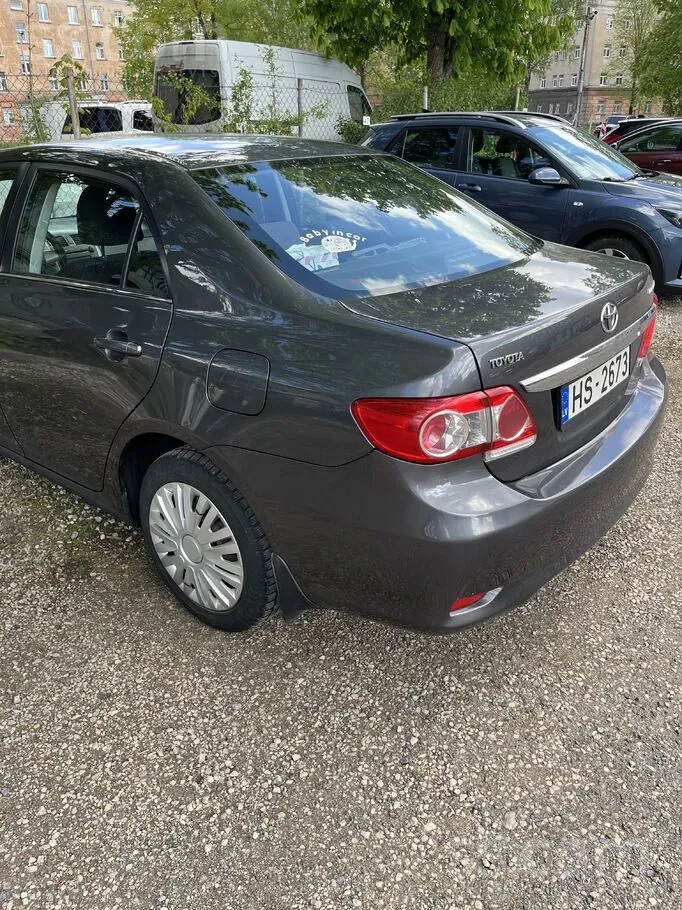 Toyota Corolla 2011 photo 4