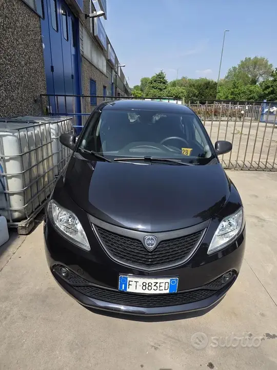 Lancia Ypsilon 2018 photo 5