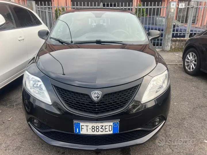Lancia Ypsilon 2018 photo 3