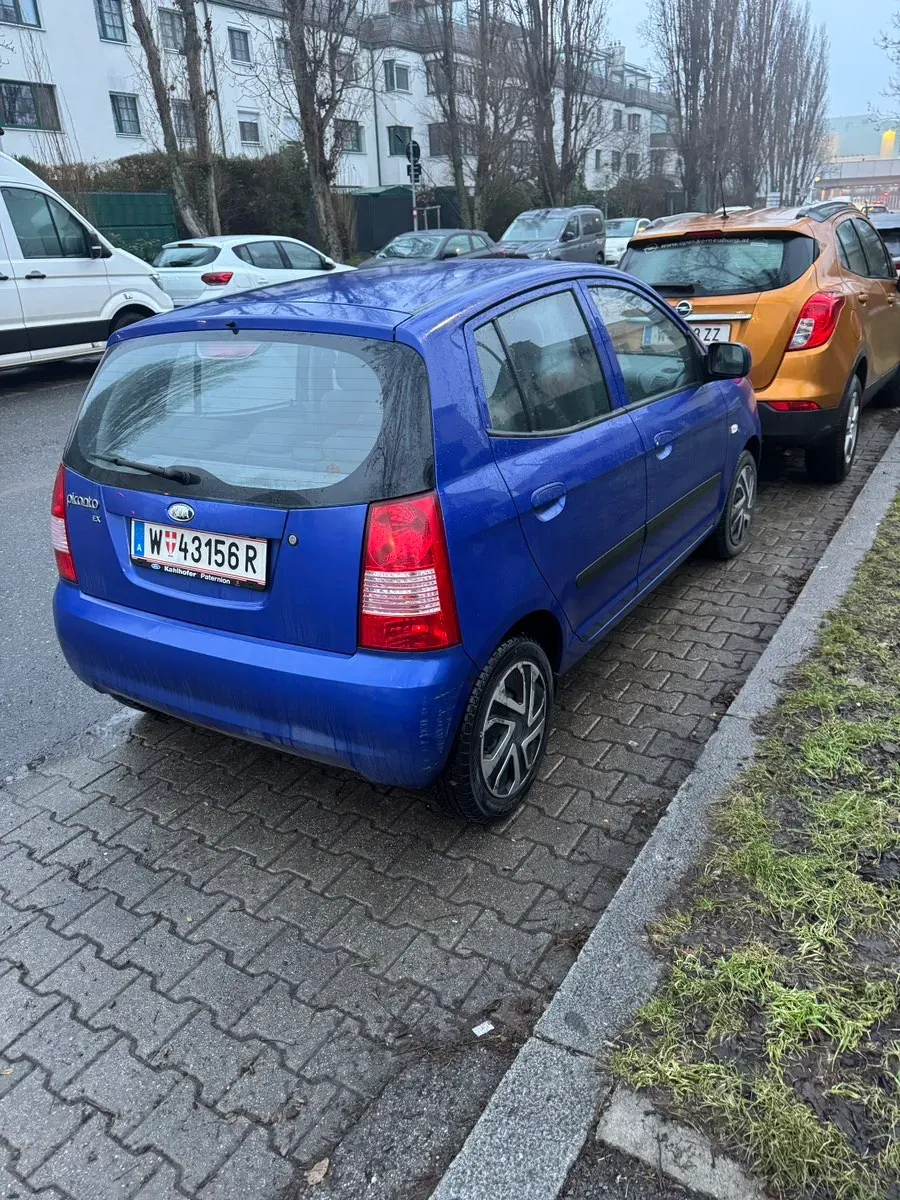 Kia Picanto 2006 photo 2