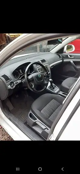 Skoda Octavia 2013 photo 5