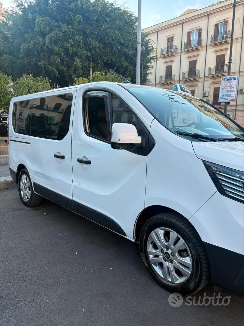 Renault Trafic 2024 photo 5