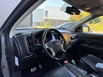 Mitsubishi Outlander 2015 photo 3