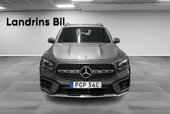 Mercedes-Benz Glb220 D 2025 photo 2