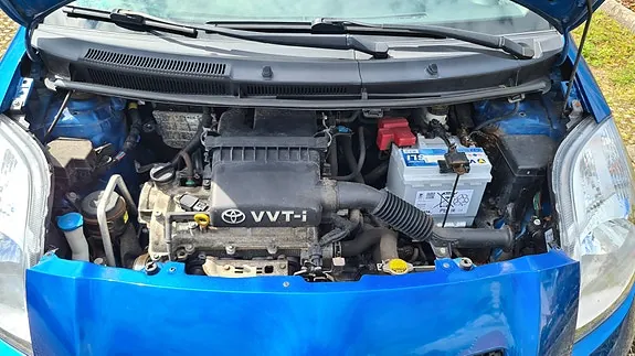 Toyota Yaris 2007 photo 2