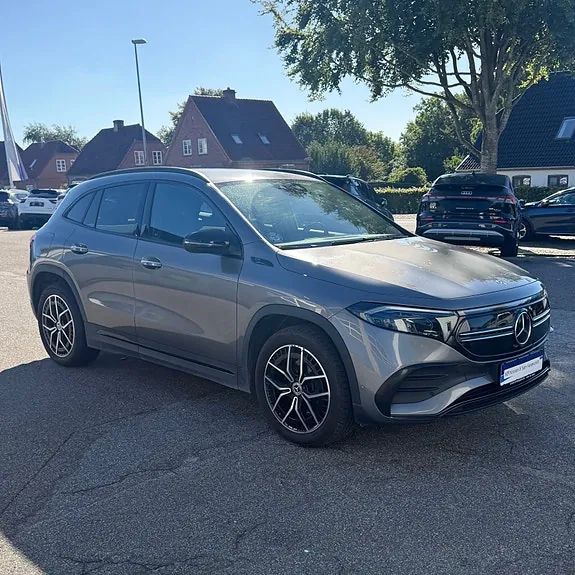Mercedes-Benz Eqa350