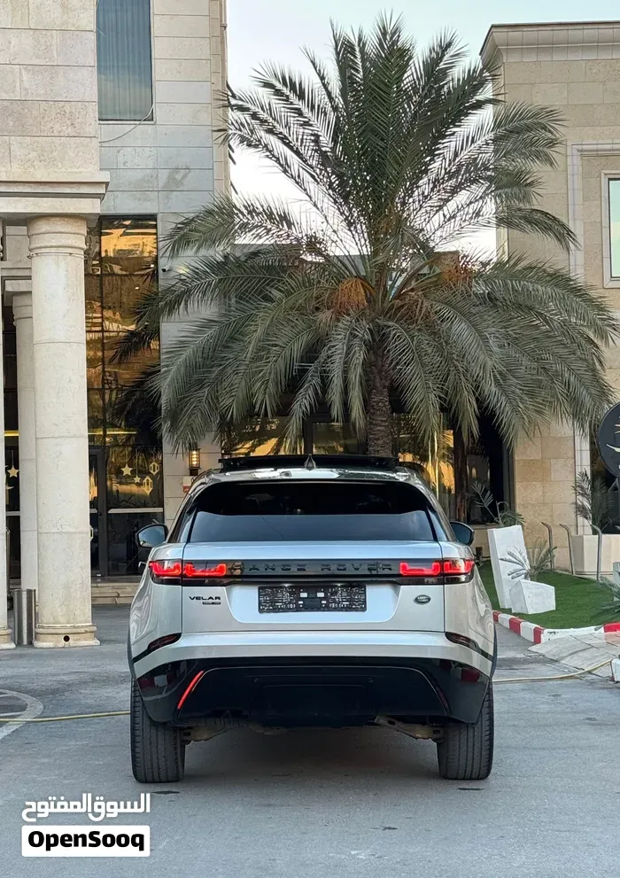 Land Rover Range Rover Velar 2019 photo 4