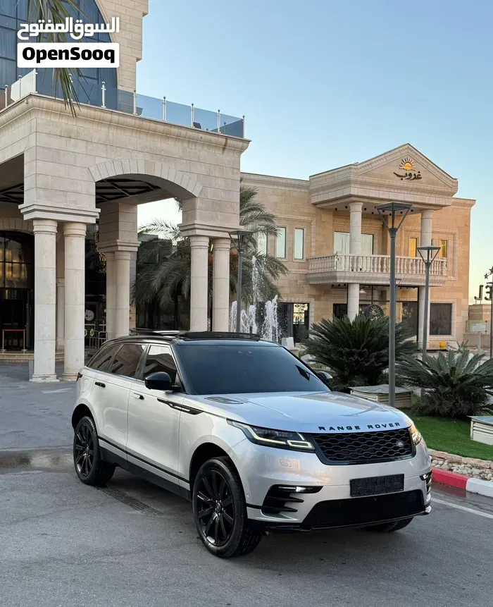 Land Rover Range Rover Velar 2019 photo 2