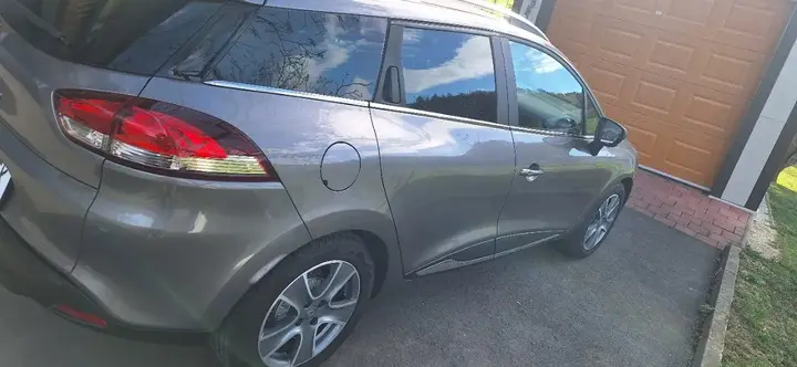Renault Clio 2014 photo 2